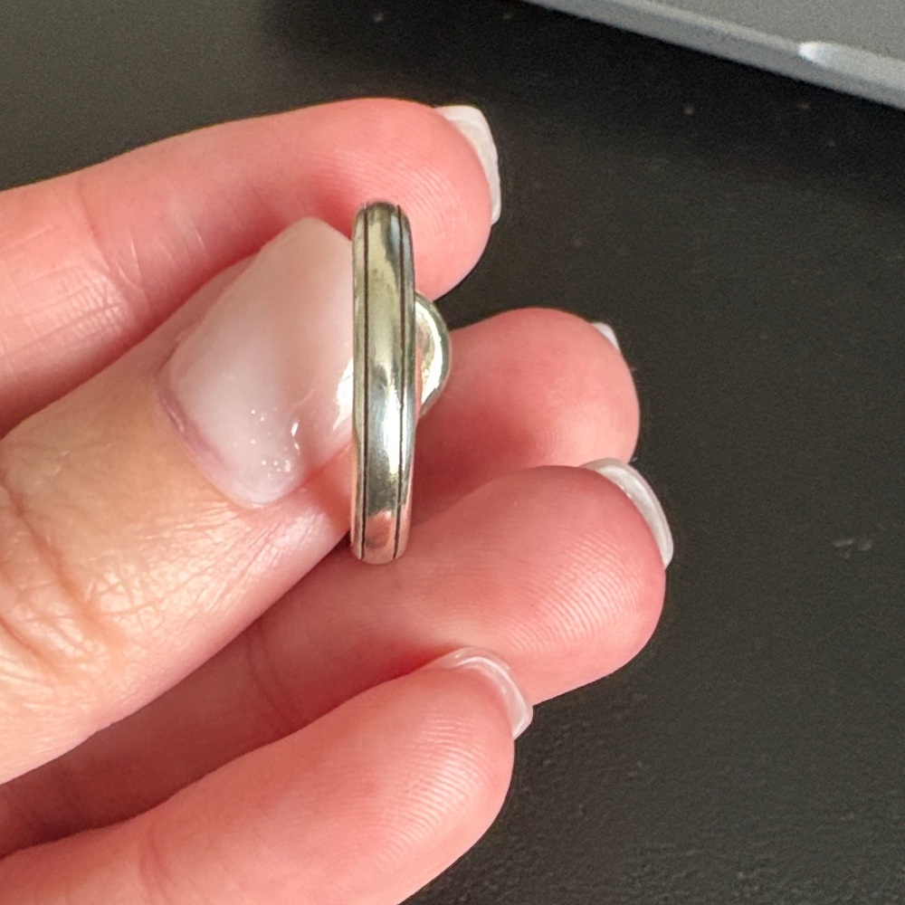 Brighton Gold and Silver Women's Ring - Picture 4 of 5